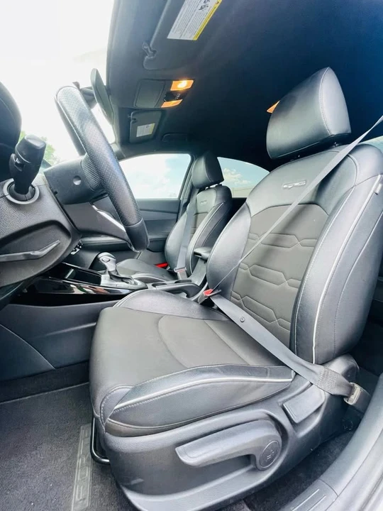 2021 Kia Forte - Image 16 of 19