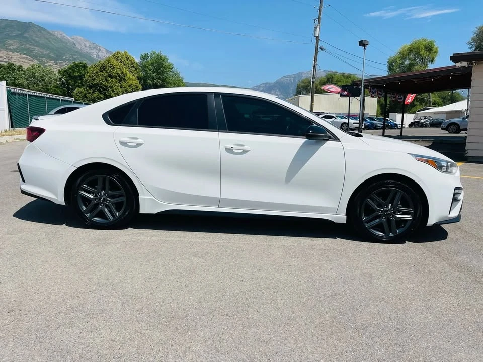 2021 Kia Forte - Image 5 of 19
