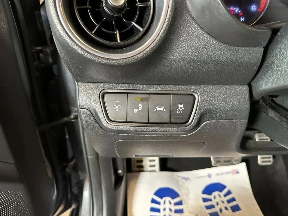 2021 Kia Forte - Image 17 of 20