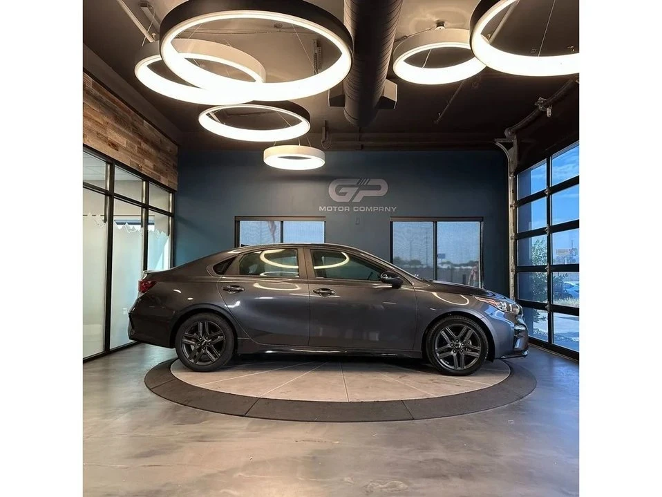 2021 Kia Forte - Image 2 of 20