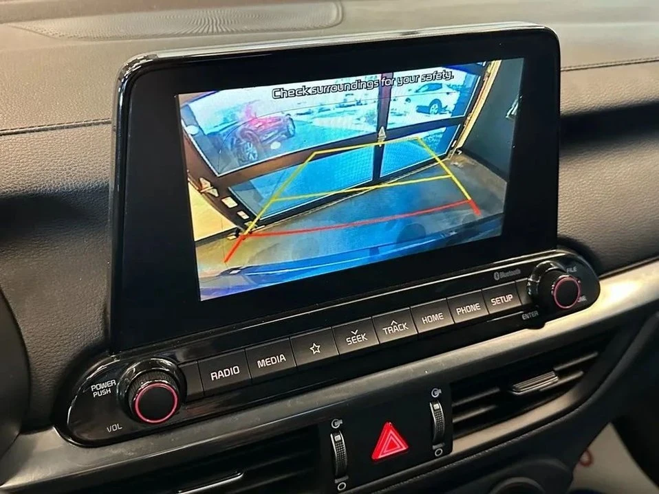 2021 Kia Forte - Image 13 of 20