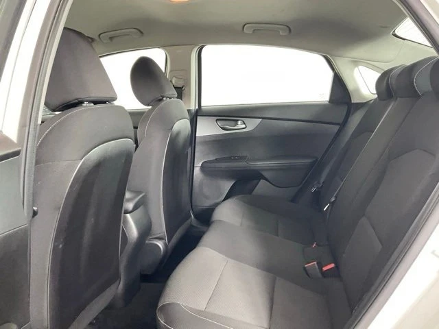 2021 Kia Forte - Image 11 of 20