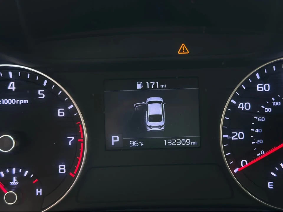2021 Kia Forte - Image 10 of 14