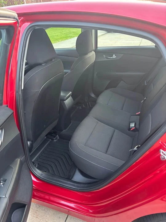 2021 Kia Forte - Image 2 of 6