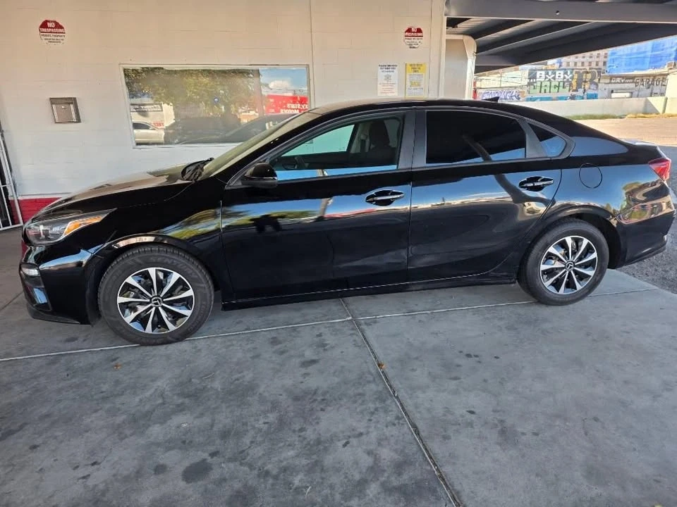 2021 Kia Forte - Image 4 of 16