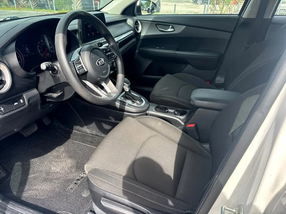 2021 Kia Forte - Image 7 of 12
