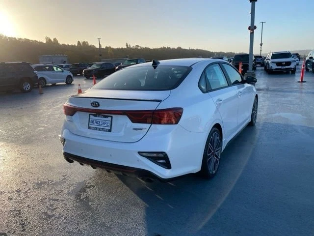 2021 Kia Forte - Image 8 of 9