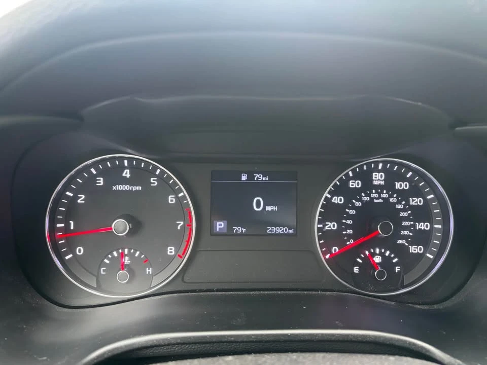 2021 Kia Forte - Image 11 of 13
