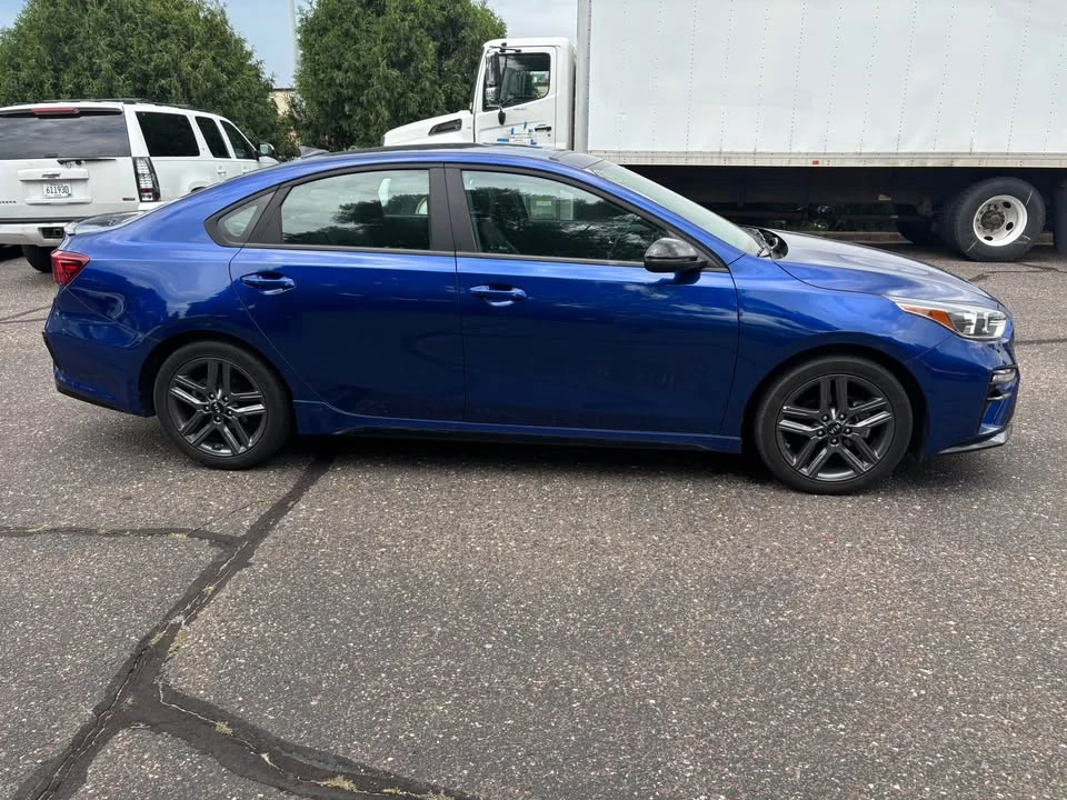 2021 Kia Forte - Image 4 of 13