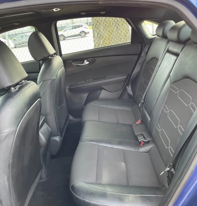 2021 Kia Forte - Image 4 of 13