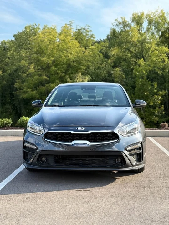 2021 Kia Forte - Image 4 of 17