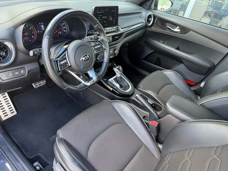 2021 Kia Forte - Image 7 of 17