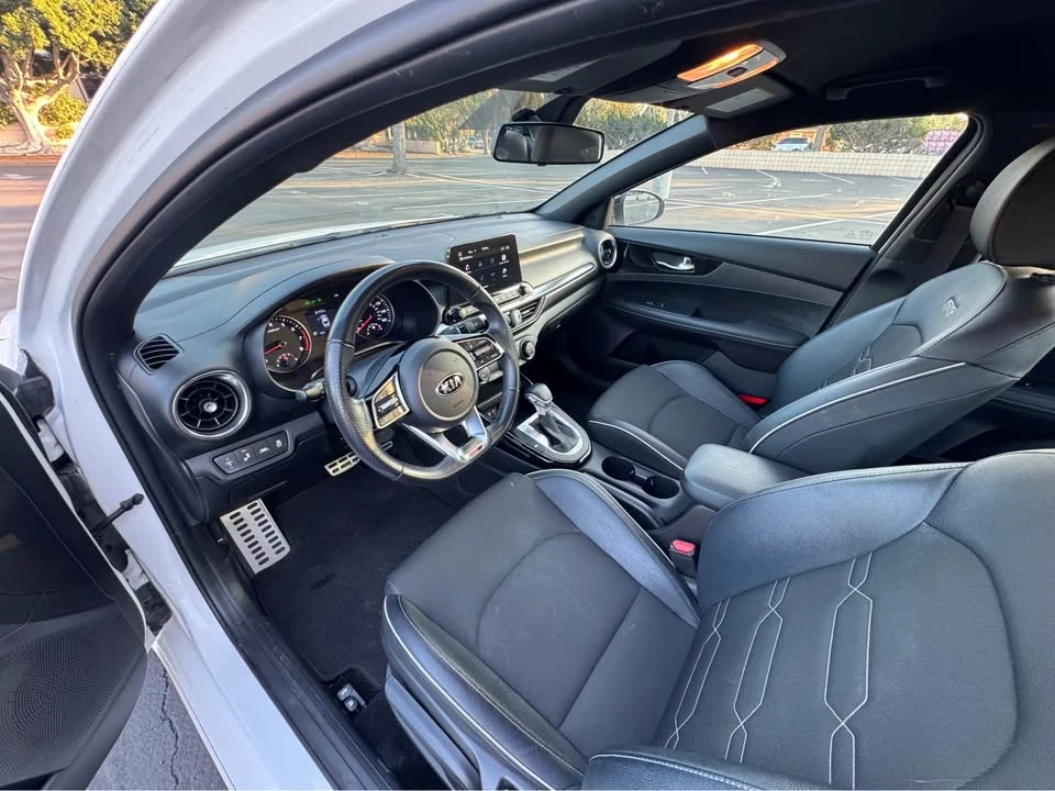 2021 Kia Forte - Image 12 of 20