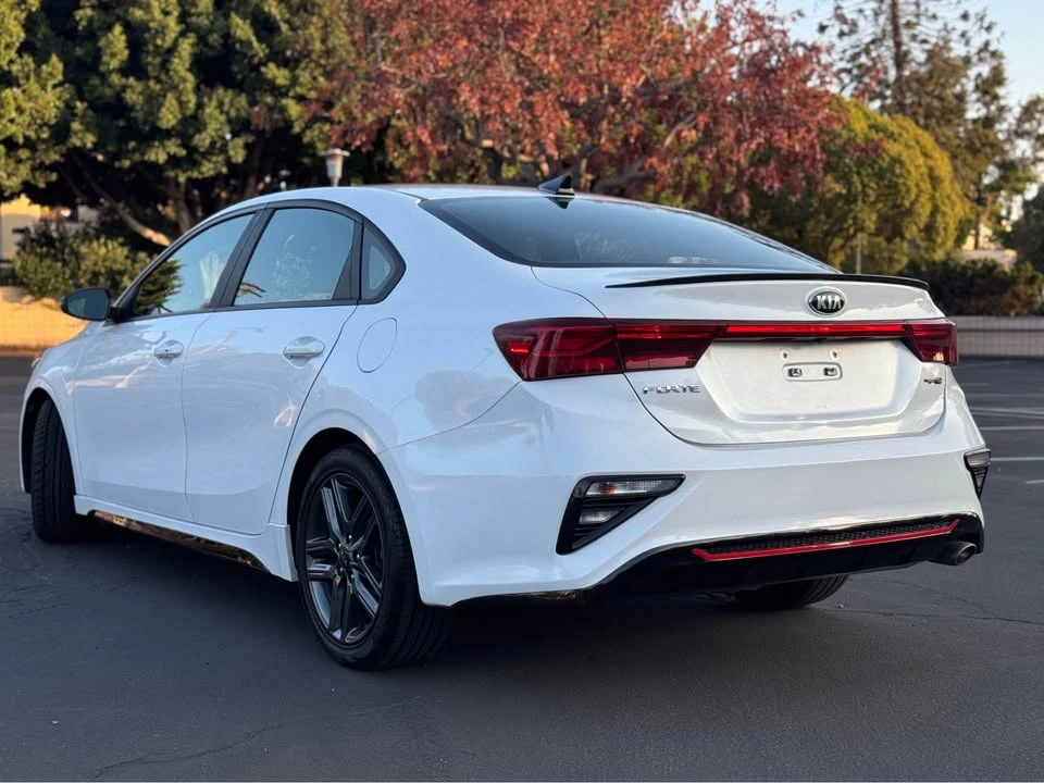 2021 Kia Forte - Image 4 of 20