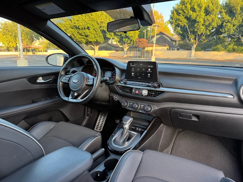 2021 Kia Forte - Image 13 of 20