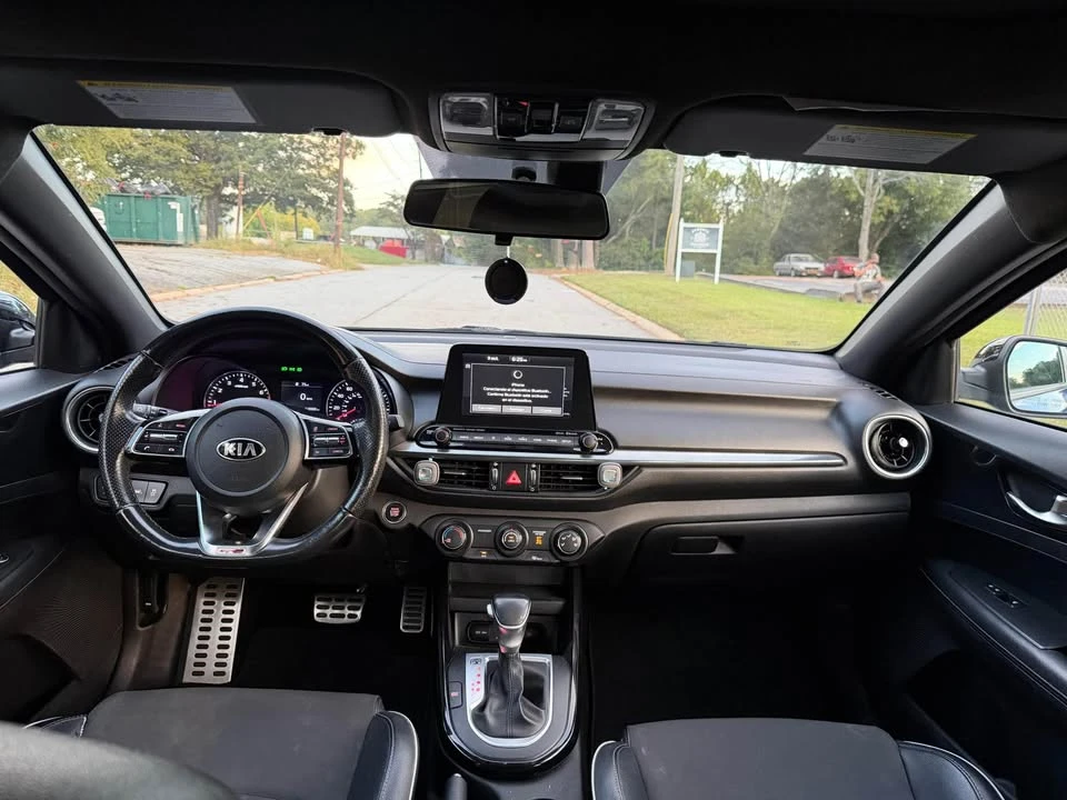 2021 Kia Forte - Image 9 of 13
