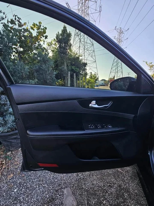 2021 Kia Forte - Image 10 of 12
