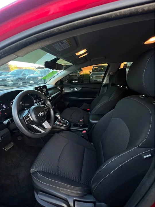 2021 Kia Forte - Image 6 of 8