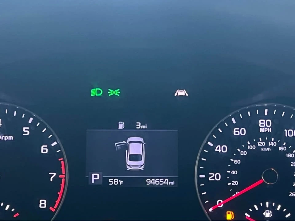 2021 Kia Forte - Image 5 of 8