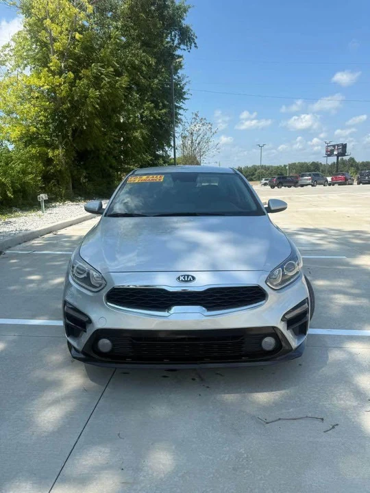 2021 Kia Forte - Image 3 of 12