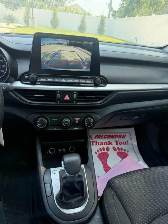 2021 Kia Forte - Image 11 of 12