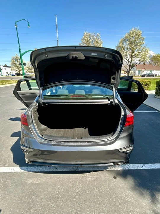 2021 Kia Forte - Image 7 of 15