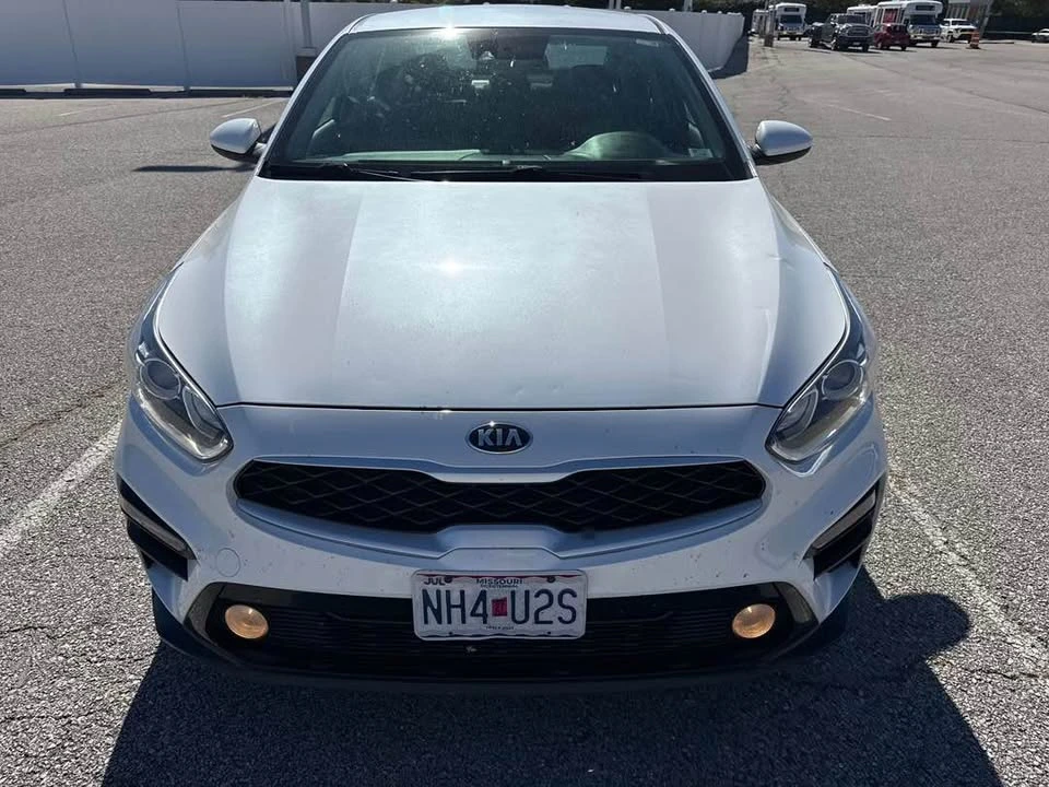 2021 Kia Forte - Image 3 of 13