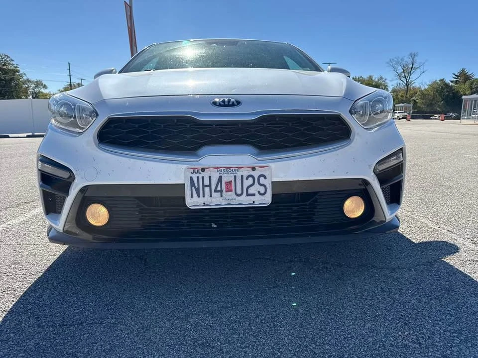 2021 Kia Forte - Image 4 of 13