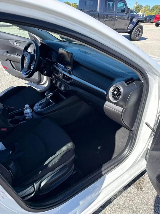 2021 Kia Forte - Image 13 of 13