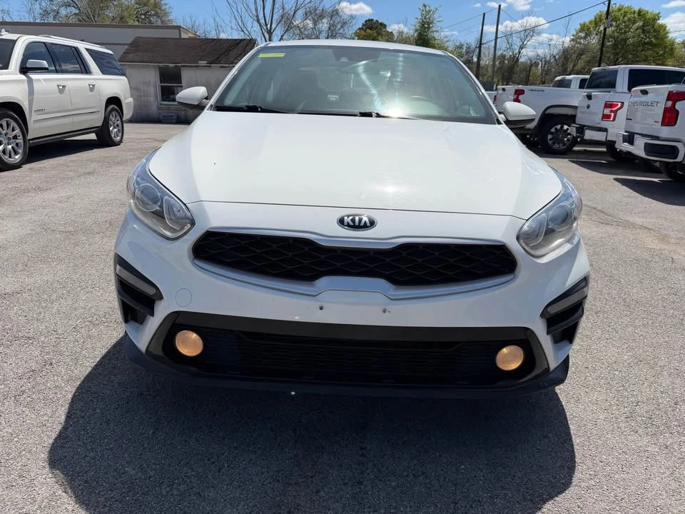 2021 Kia Forte - Image 2 of 15