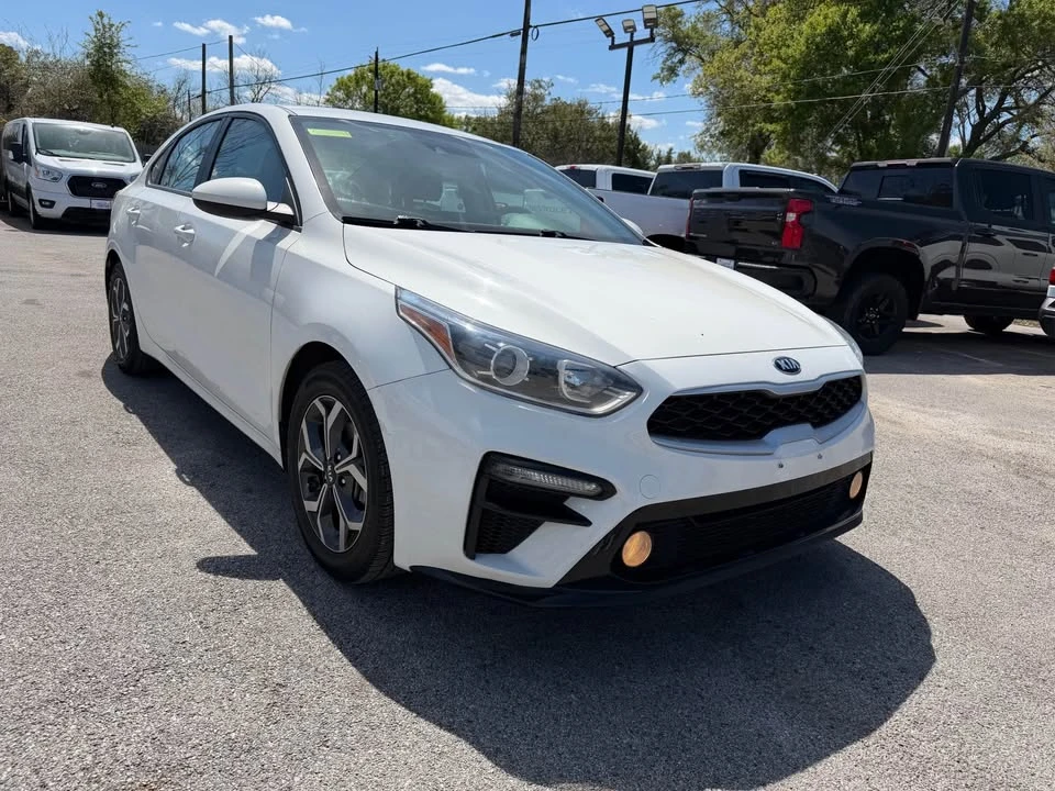 2021 Kia Forte - Image 3 of 15