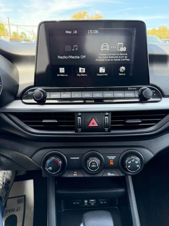 2021 Kia Forte - Image 15 of 15