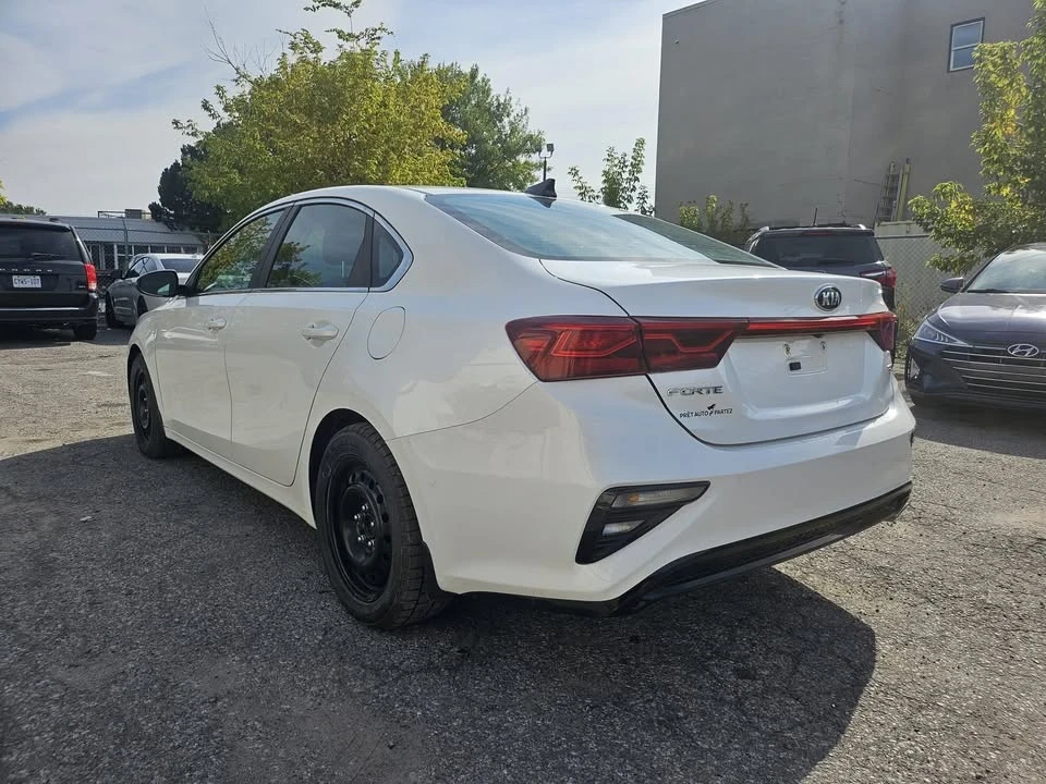 2021 Kia Forte - Image 3 of 9