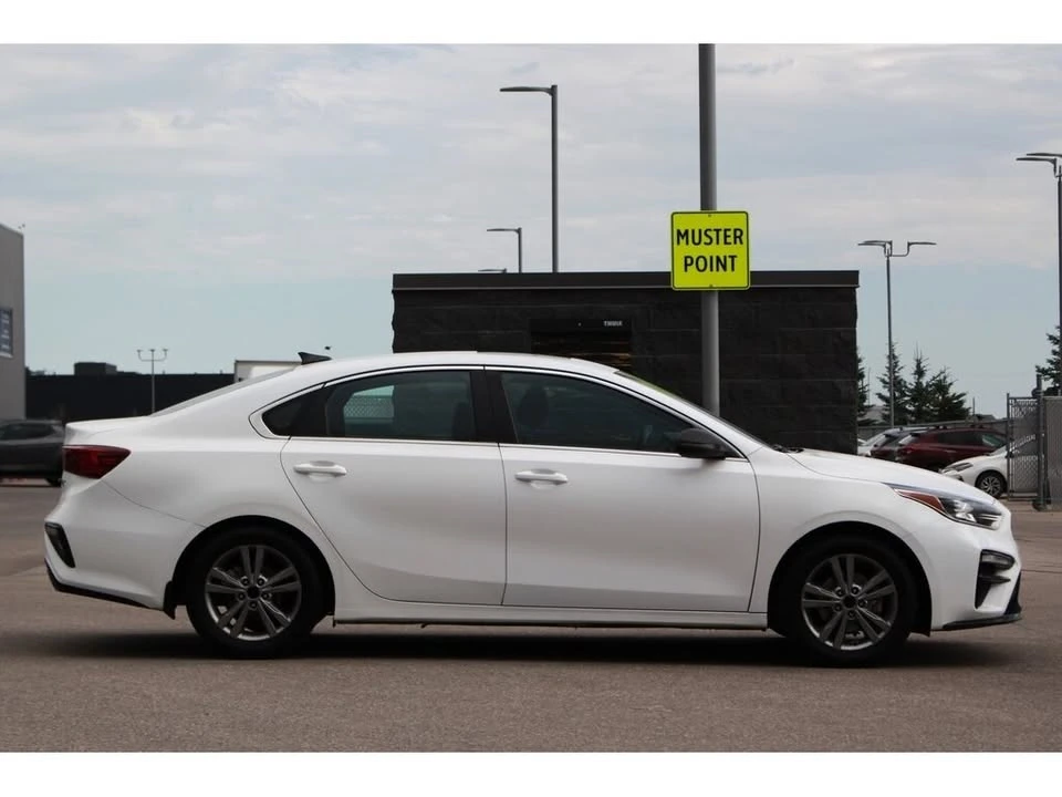 2021 Kia Forte - Image 2 of 20