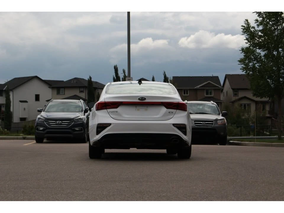 2021 Kia Forte - Image 4 of 20