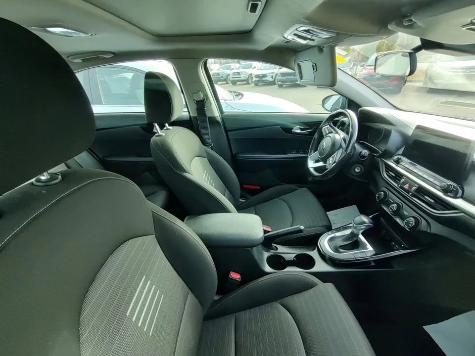 2021 Kia Forte - Image 3 of 6
