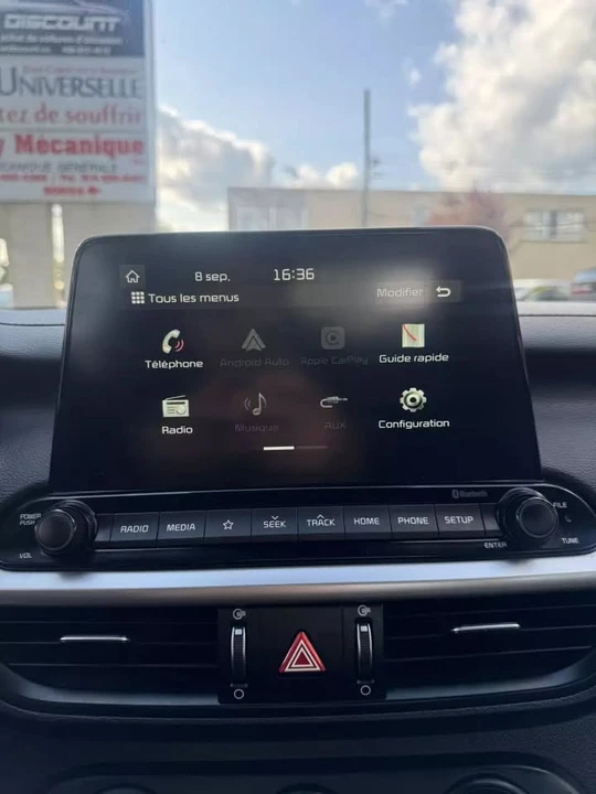 2021 Kia Forte - Image 11 of 18