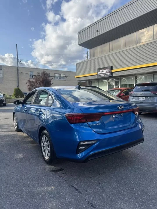 2021 Kia Forte - Image 5 of 19
