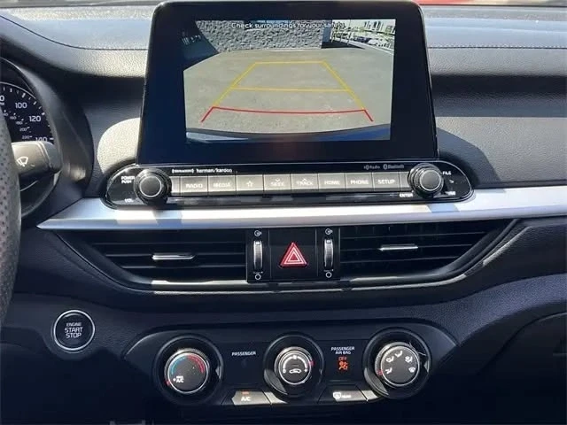 2021 Kia Forte - Image 15 of 20