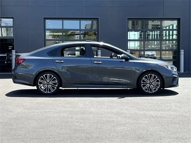 2021 Kia Forte - Image 4 of 20