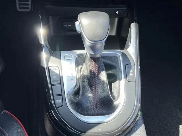 2021 Kia Forte - Image 14 of 20