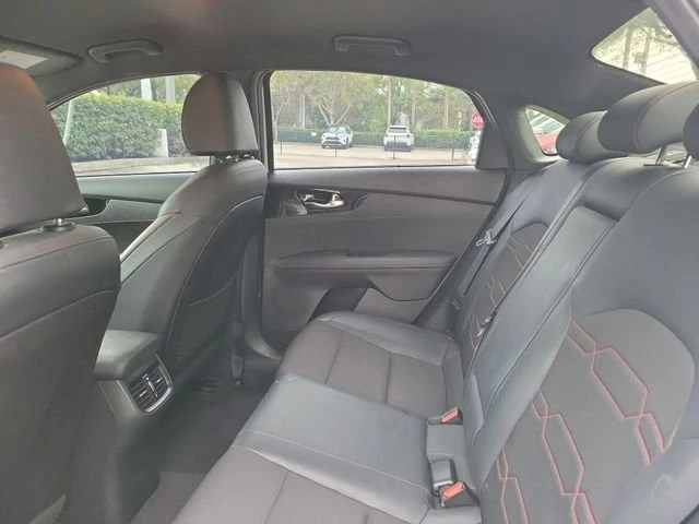 2021 Kia Forte - Image 6 of 20