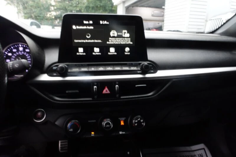 2021 Kia Forte - Image 15 of 19