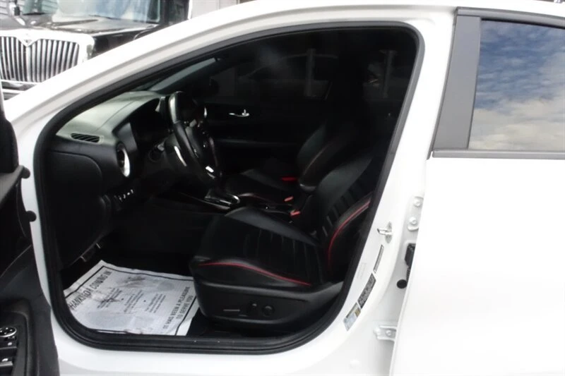 2021 Kia Forte - Image 7 of 19