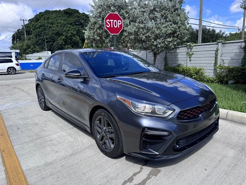 2021 Kia Forte - Image 3 of 17