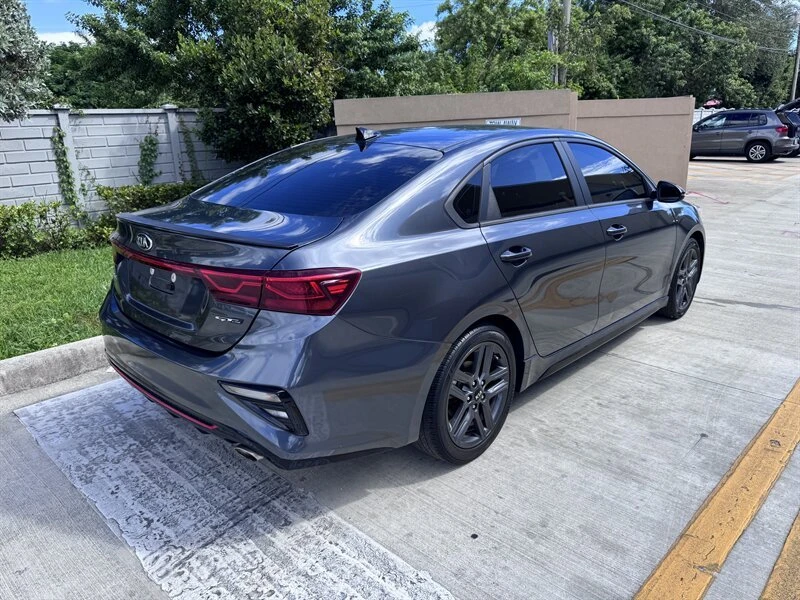 2021 Kia Forte - Image 7 of 17
