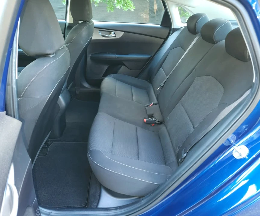2021 Kia Forte - Image 18 of 19