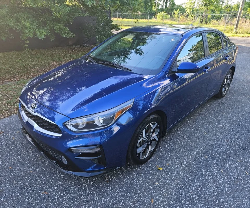 2021 Kia Forte - Image 2 of 19
