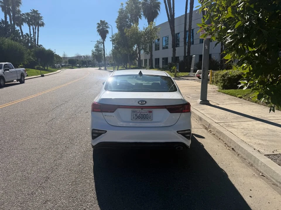 2021 Kia Forte - Image 5 of 19