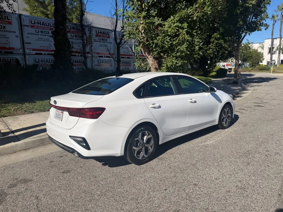 2021 Kia Forte - Image 9 of 19